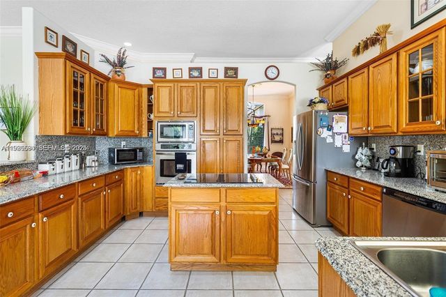 9491 SW 124th Ter ., Miami, FL 33176