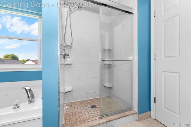 934 Running Brook Drive, Holly Township, MI 48442
