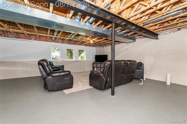 934 Running Brook Drive, Holly Township, MI 48442