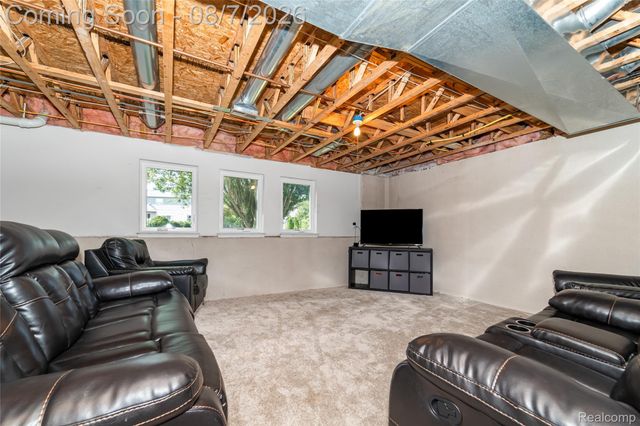 934 Running Brook Drive, Holly Township, MI 48442