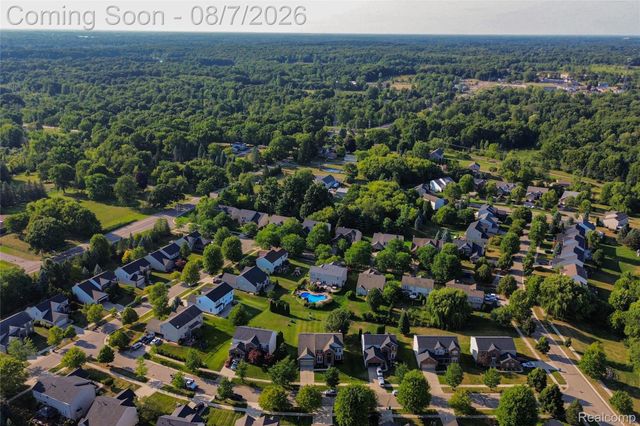 934 Running Brook Drive, Holly Township, MI 48442