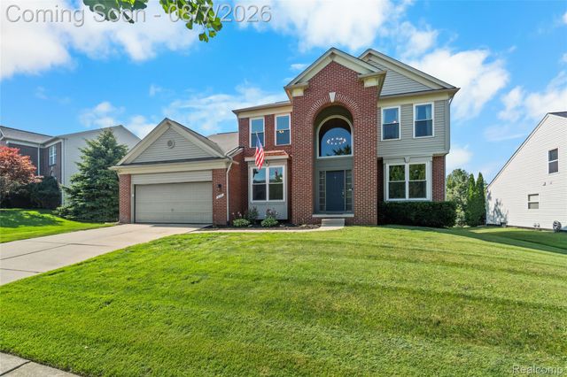 934 Running Brook Drive, Holly Township, MI 48442