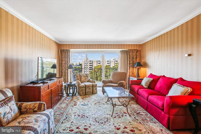 560 N ST SW #N803, Washington, DC 20024