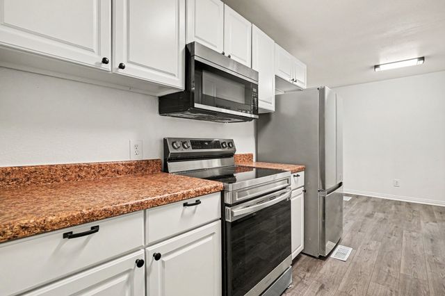 4305 Lucero Drive, Granbury, TX 76048