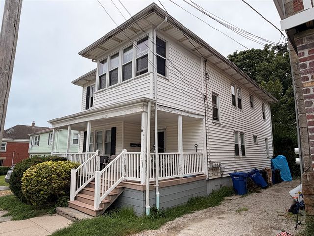 10 Russell Avenue, Newport, RI 02840