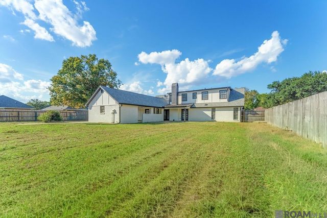12214 Lake Ladare Ave, Baton Rouge, LA 70816