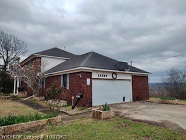 2625 Burnville Road, Greenwood, AR 72936