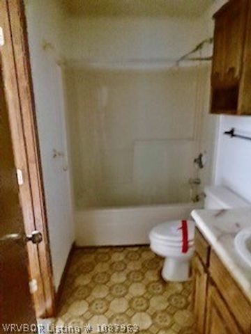 2625 Burnville Road, Greenwood, AR 72936