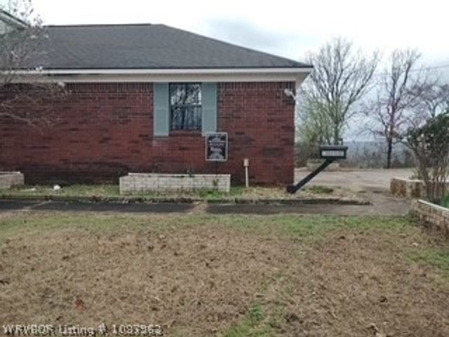 2625 Burnville Road, Greenwood, AR 72936