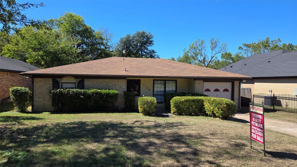 1763 Meadow Crest Lane, Duncanville, TX 75137