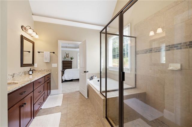410 Kings Point Drive, Canton, GA 30115