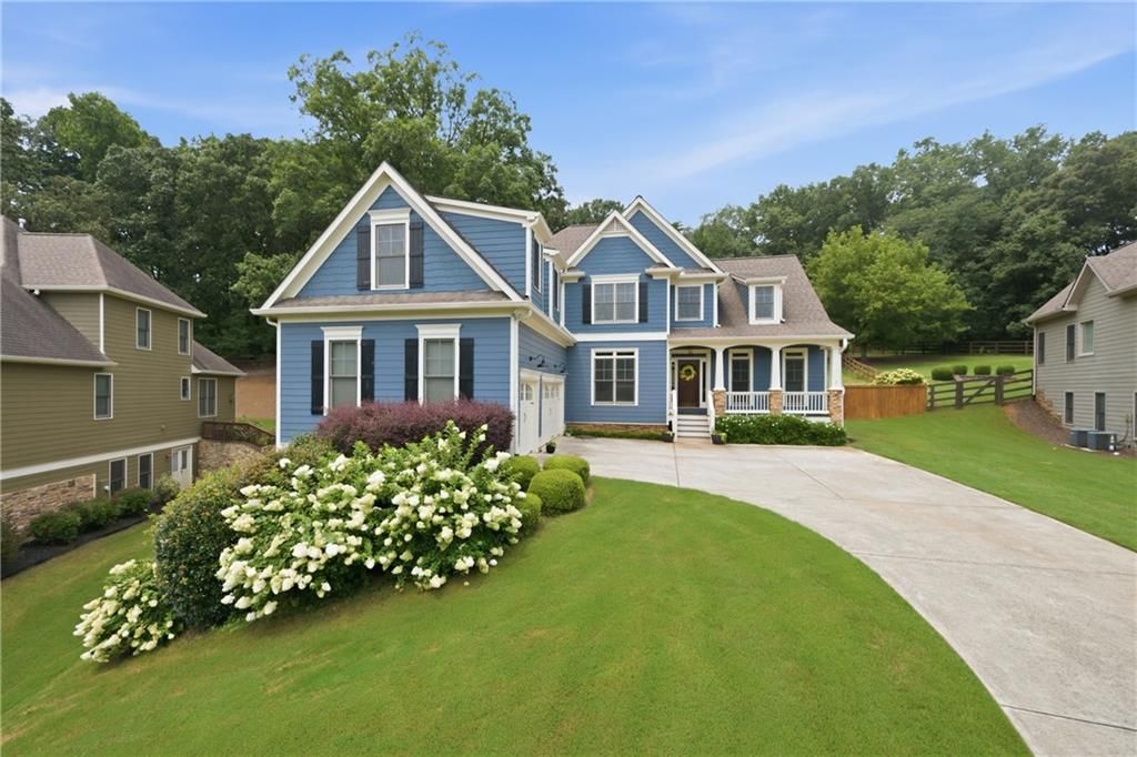410 Kings Point Drive, Canton, GA 30115