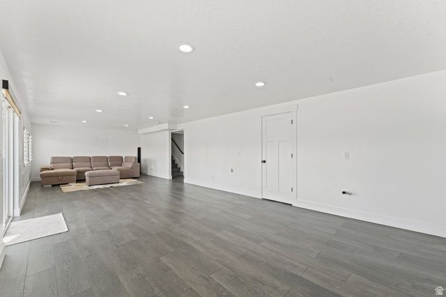 64 N DESERT SAGE CIR, Saratoga Springs, UT 84045
