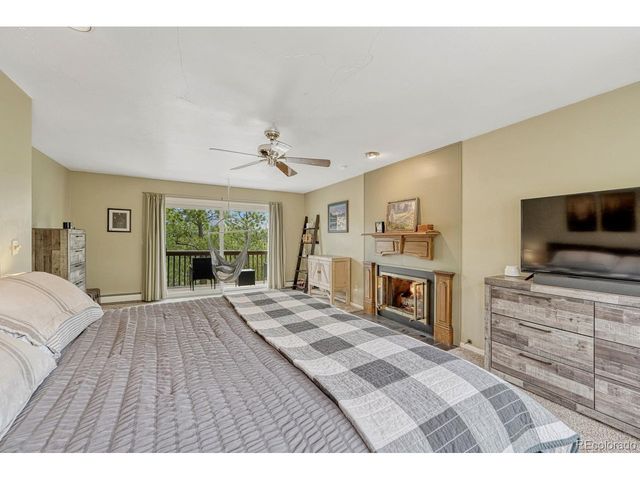 6175 Garlock Way, Colorado Springs, CO 80918