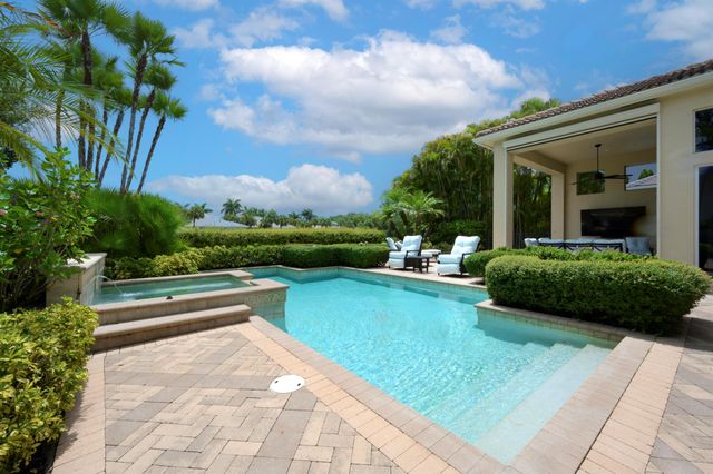 118 Monte Carlo Drive, Palm Beach Gardens, FL 33418