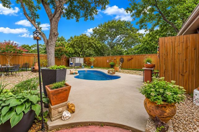 3056 Primrose Lane, Farmers Branch, TX 75234