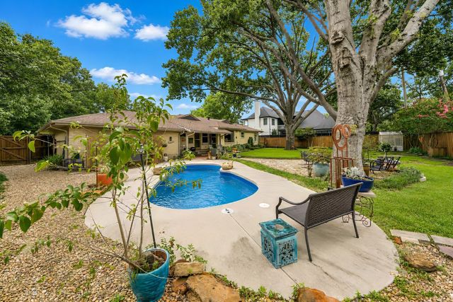 3056 Primrose Lane, Farmers Branch, TX 75234