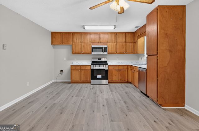 128 Cedar Ridge Road, Locust Grove, GA 30248