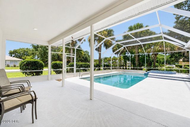3 Fairfax Court, Palm Coast, FL 32164