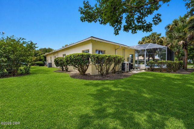 3 Fairfax Court, Palm Coast, FL 32164