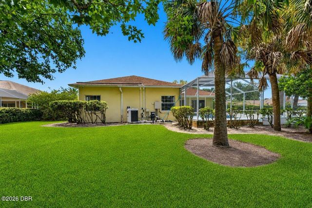 3 Fairfax Court, Palm Coast, FL 32164