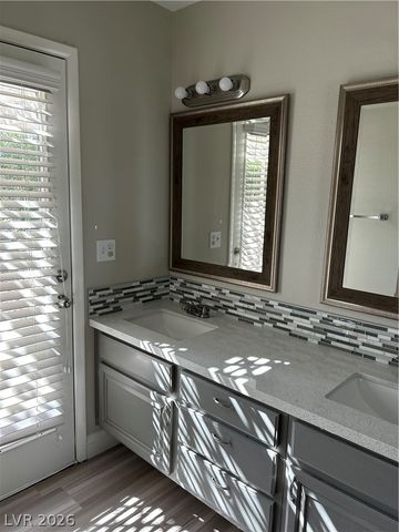 9613 Swan Bay Drive, Las Vegas, NV 89117