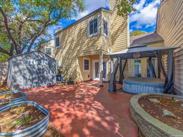 8517 Echo Creek Lane, San Antonio, TX 78240