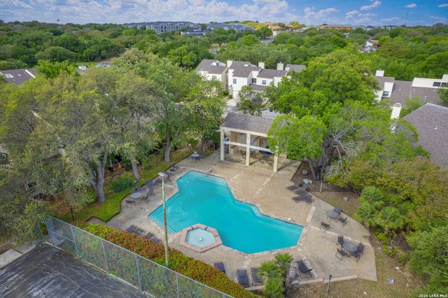 8517 Echo Creek Lane, San Antonio, TX 78240