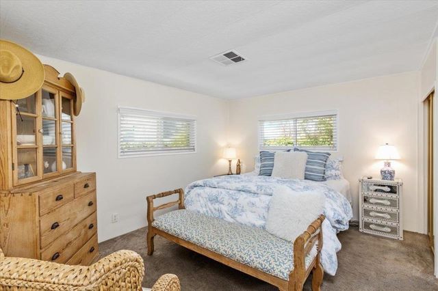 7027 San Bartolo 43, Carlsbad, CA 92011