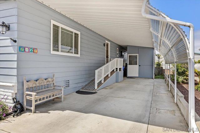 7027 San Bartolo 43, Carlsbad, CA 92011