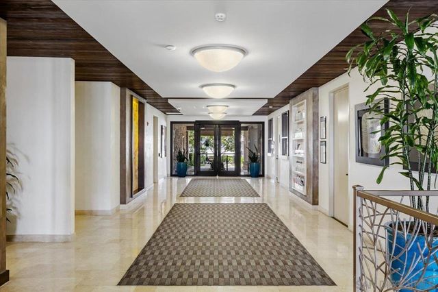 7027 San Bartolo 43, Carlsbad, CA 92011