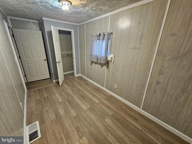 186 SCHAFER AVE, Cedarville, NJ 08311