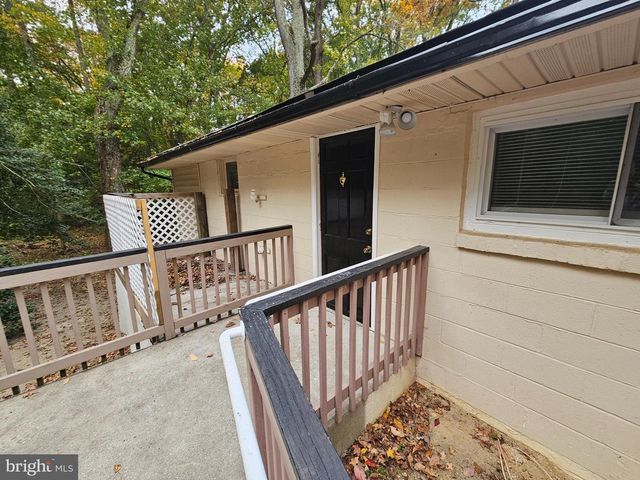 186 SCHAFER AVE, Cedarville, NJ 08311