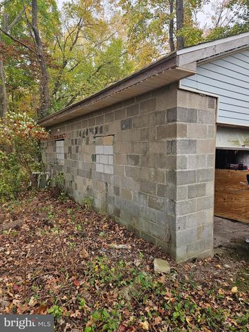 186 SCHAFER AVE, Cedarville, NJ 08311