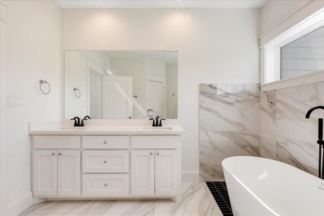 4019 Ward Street, Houston, TX 77021