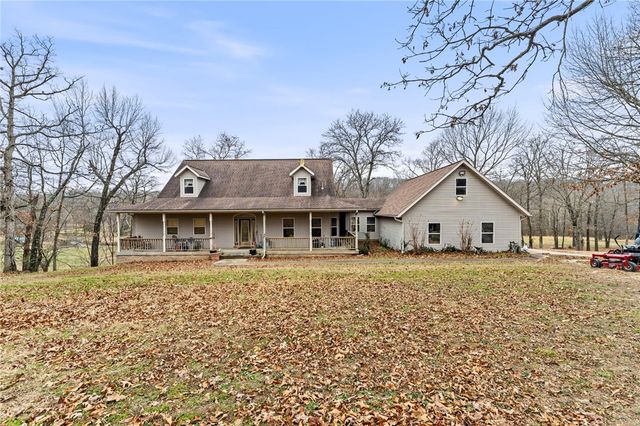 8008 Blackberry Way, Decatur, AR 72722