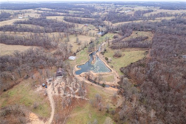 8008 Blackberry Way, Decatur, AR 72722