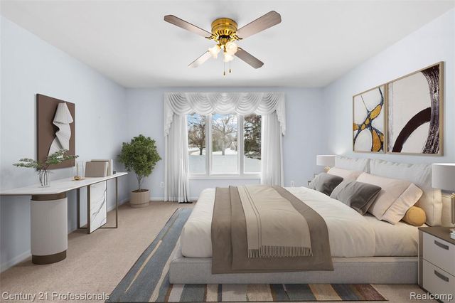 40121 Streamwood Court, Sterling Heights, MI 48310