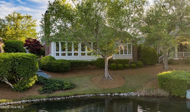 907 Shoal Creek Place, Wilmington, NC 28405