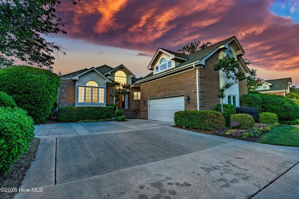 907 Shoal Creek Place, Wilmington, NC 28405