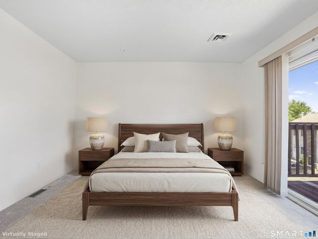 368 Knapps Highway 368, Fairfield, CT 06824