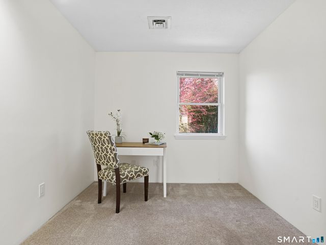 368 Knapps Highway 368, Fairfield, CT 06824