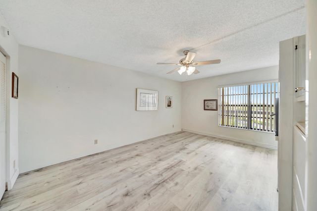 3485 Environ Boulevard C504, Lauderhill, FL 33319