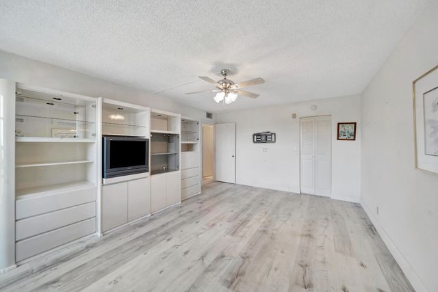 3485 Environ Boulevard C504, Lauderhill, FL 33319