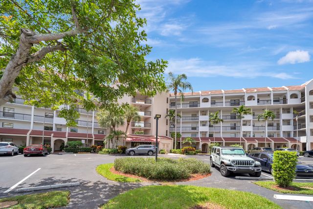 3485 Environ Boulevard C504, Lauderhill, FL 33319