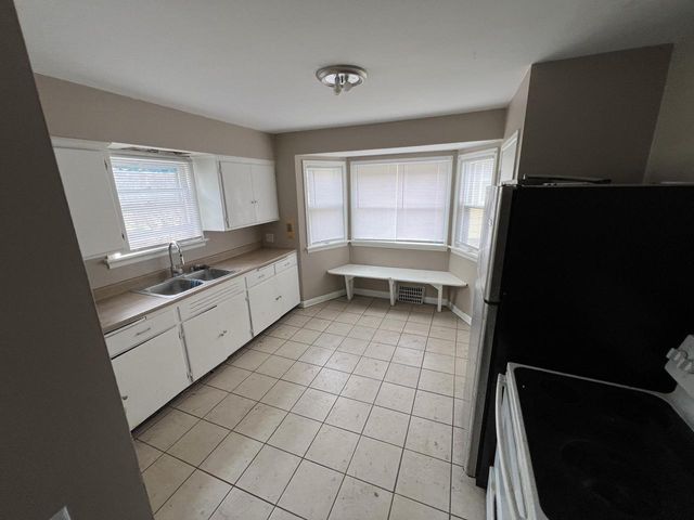 4850 24th PLACE, Milwaukee, WI 53209