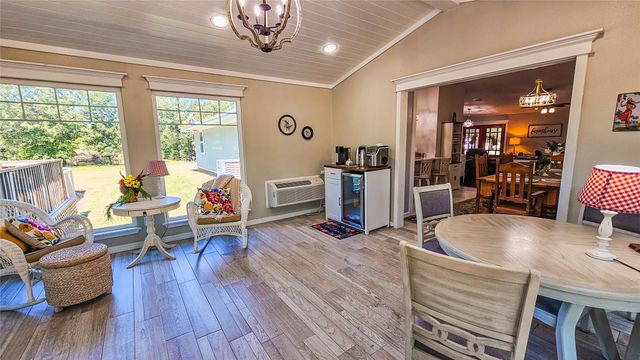 31050 W Beaver Mt D, Stigler, OK 74462