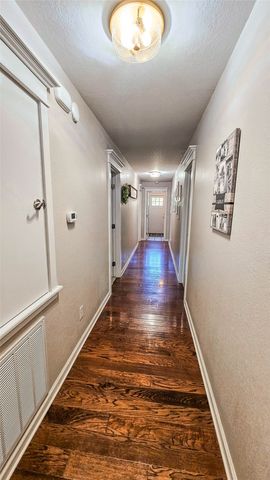 31050 W Beaver Mt D, Stigler, OK 74462