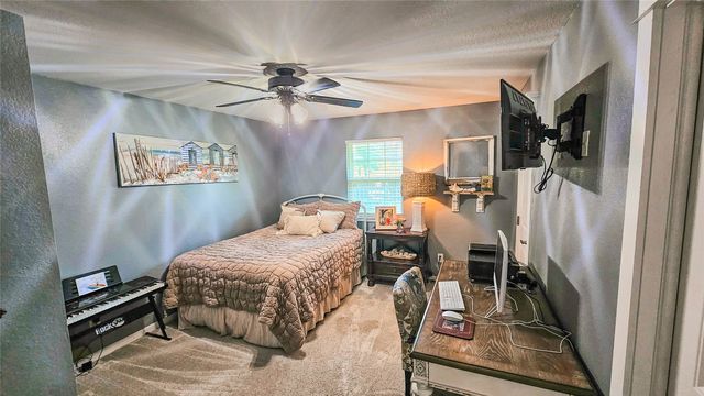 31050 W Beaver Mt D, Stigler, OK 74462