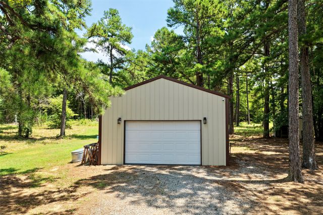 31050 W Beaver Mt D, Stigler, OK 74462